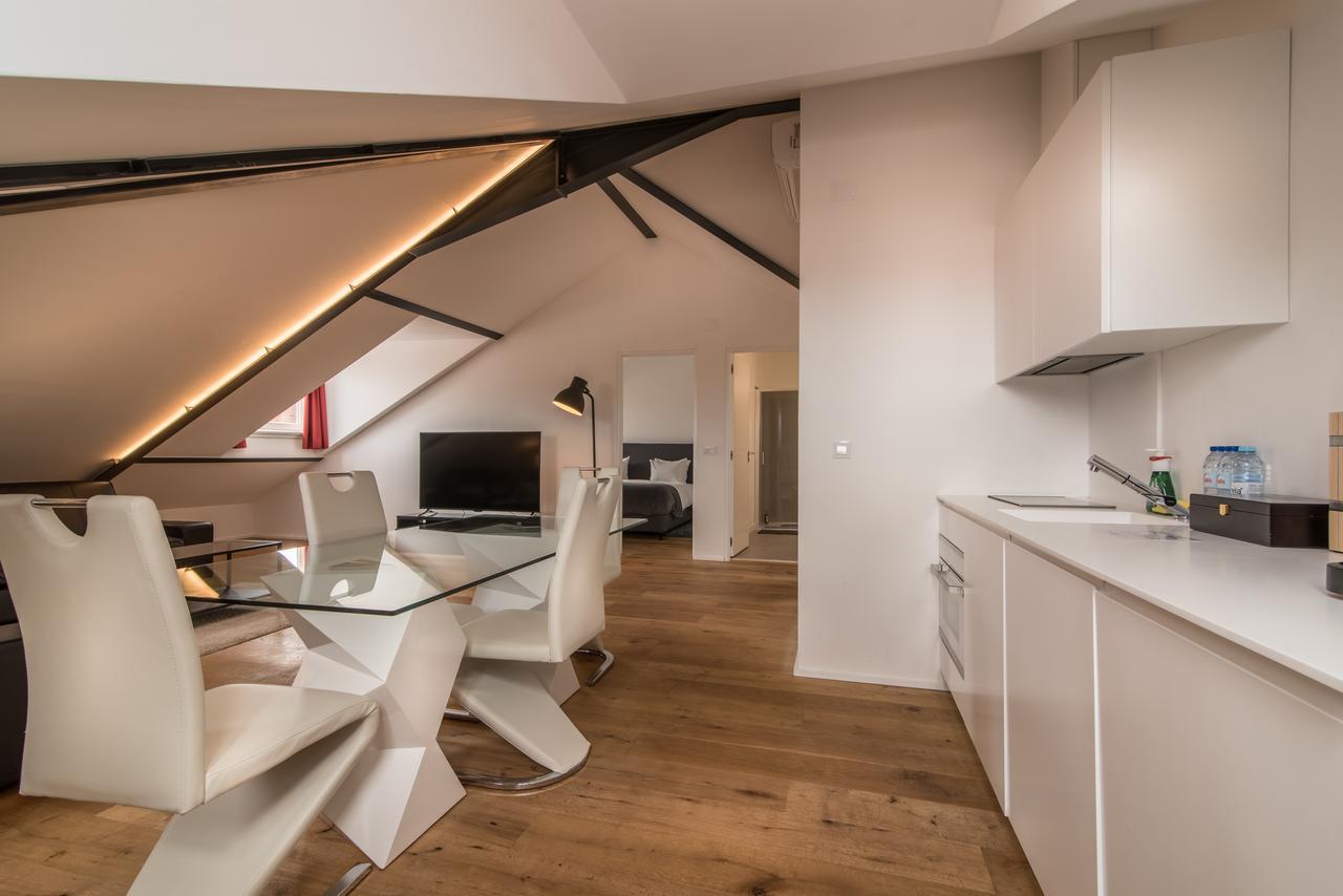 Santa Justa 77 - Downtown Luxury Apartments Лиссабон Экстерьер фото