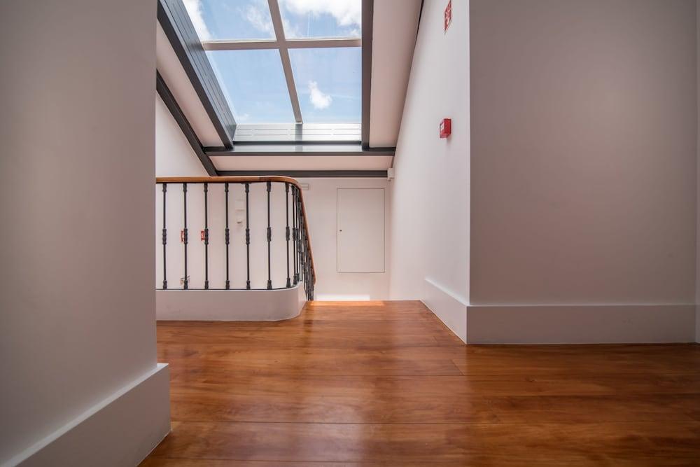 Santa Justa 77 - Downtown Luxury Apartments Лиссабон Экстерьер фото